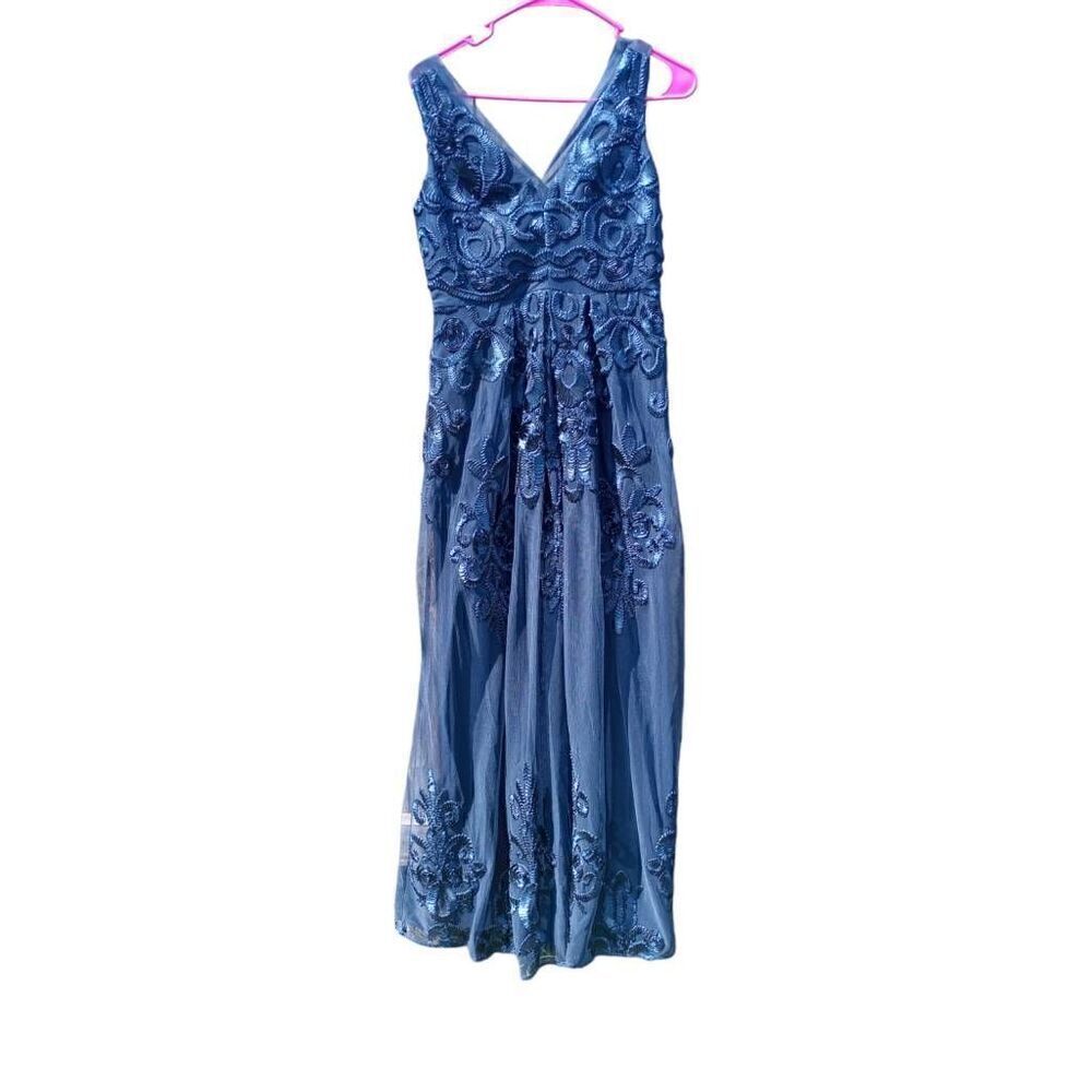 Belle Badgley Mishka Gown. Prom, home coming , ball